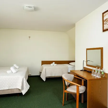 Dziubas: & Thermal Getaway Guest house 3*